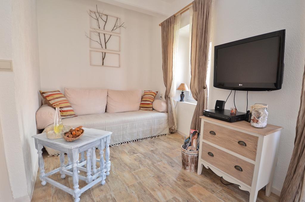 Bell Tower Apartment Budva Rum bild