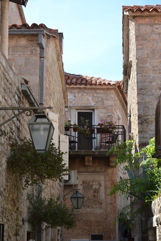 Bell Tower Apartment Budva Exteriör bild
