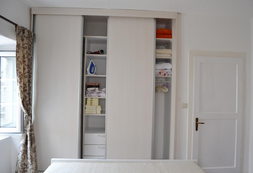 Bell Tower Apartment Budva Rum bild
